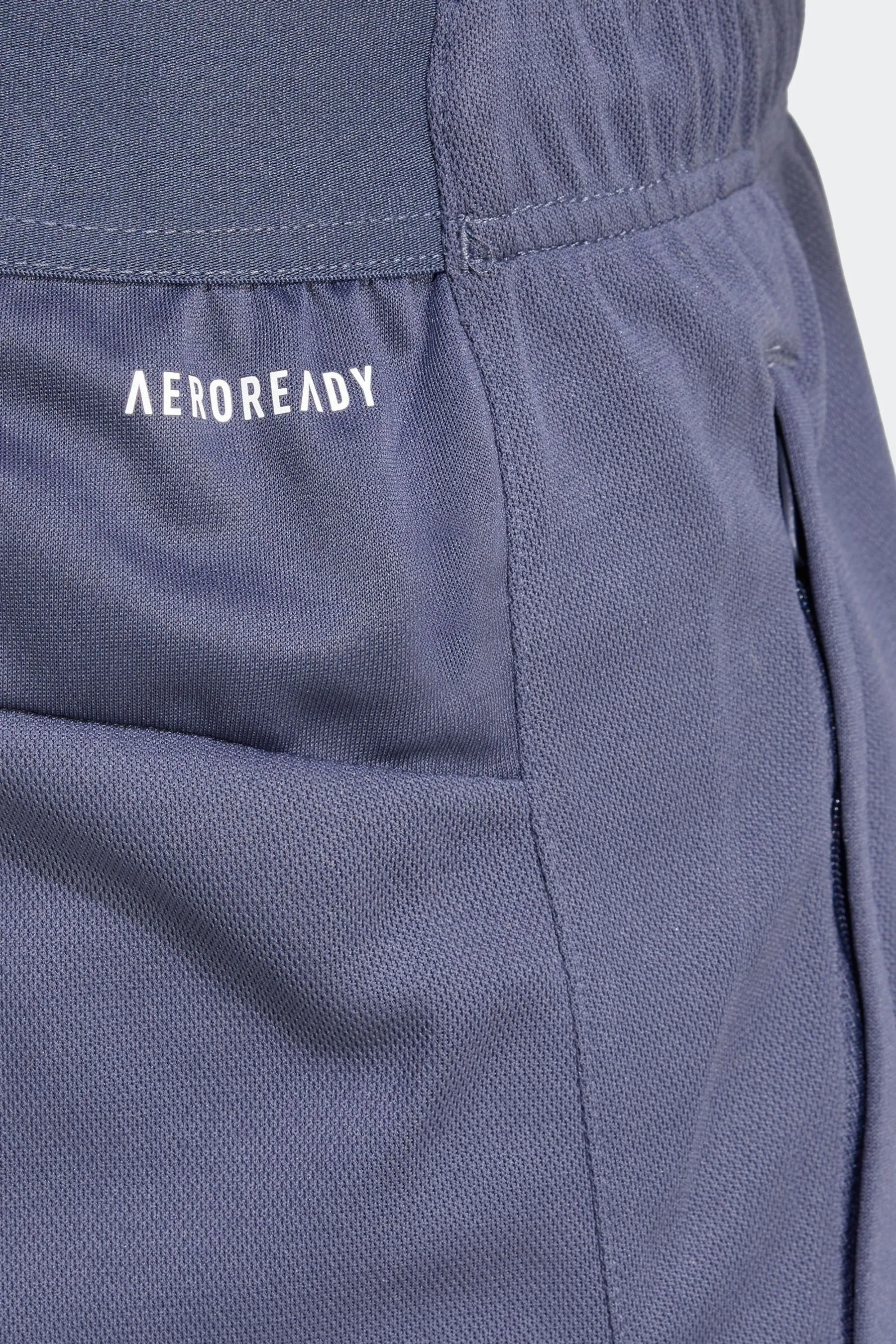 adidas Train Must-have - Shorts da allenamento con logo    