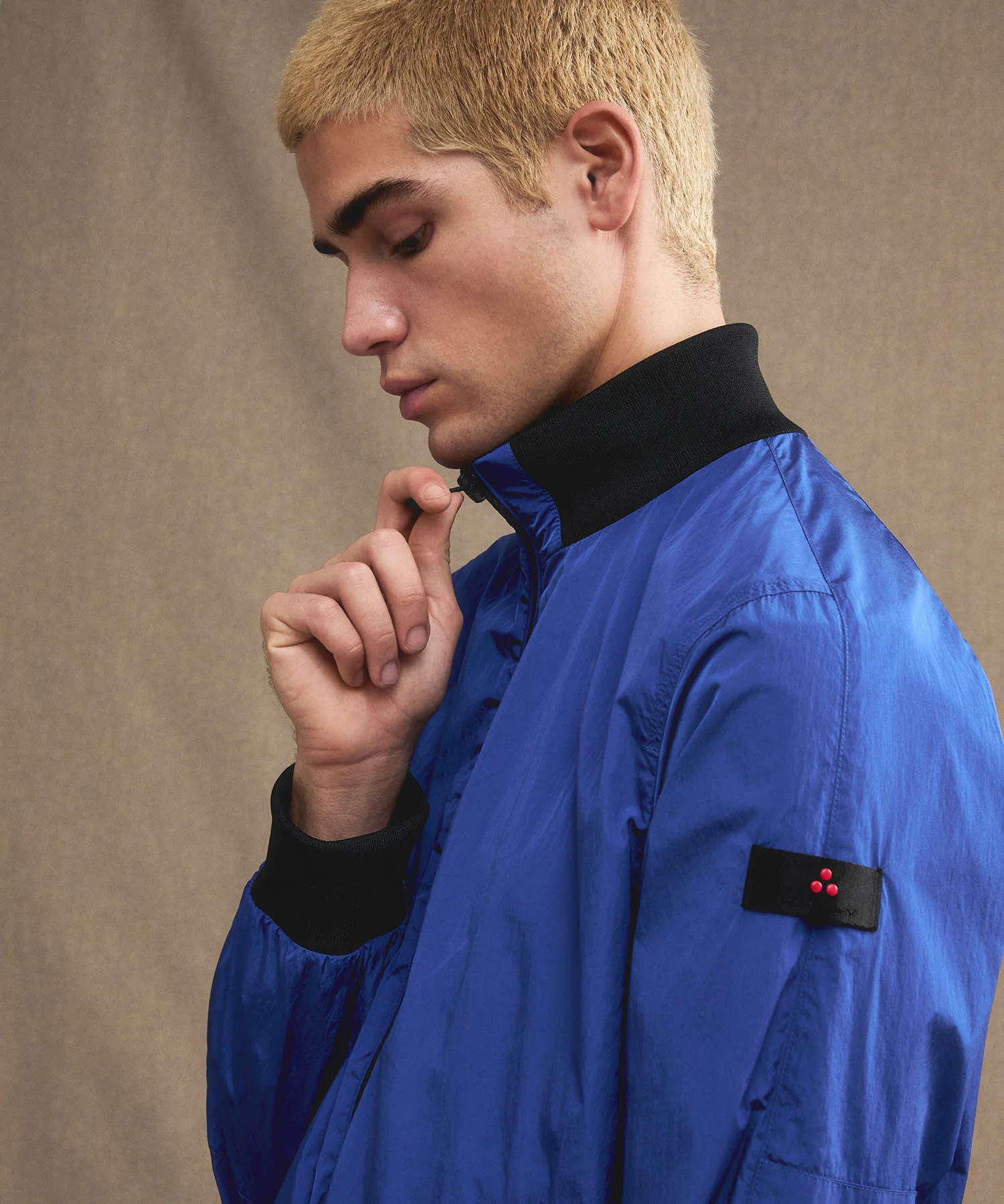 Bomber lucido in tela di nylon