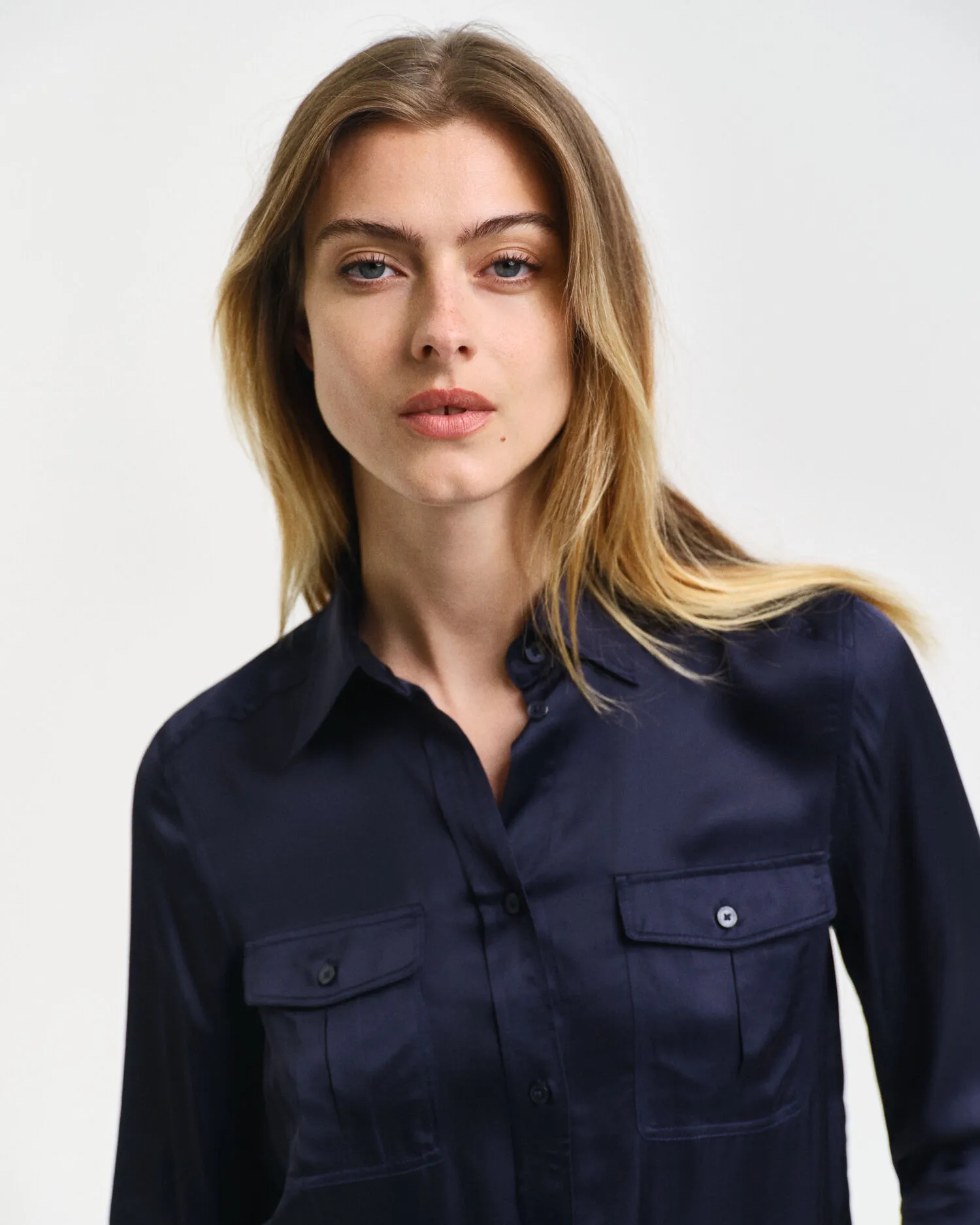 Camicia con tasche regular fit    