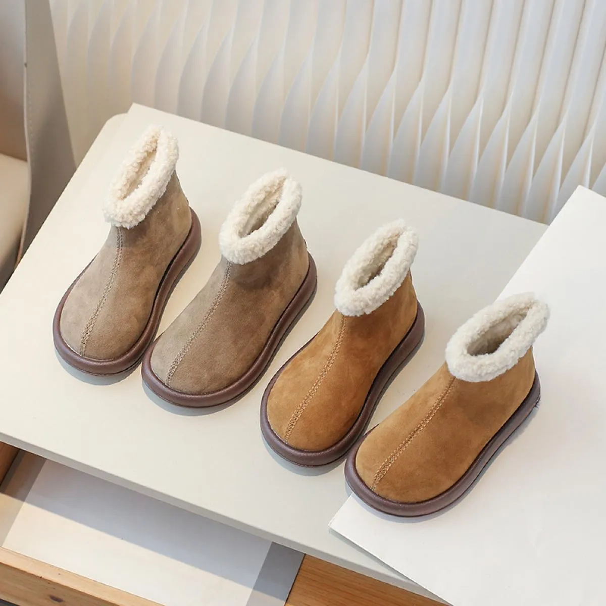 Fascino classico e versatilità minimalista Stivali da neve da principessa per ragazze Scarpe invernali in pelle scamosciata Scar