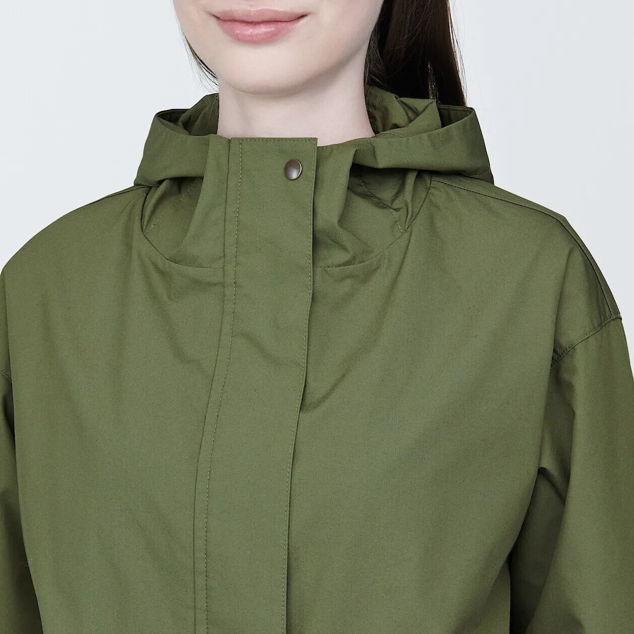 Giacca idrorepellente con cappuccio 24S