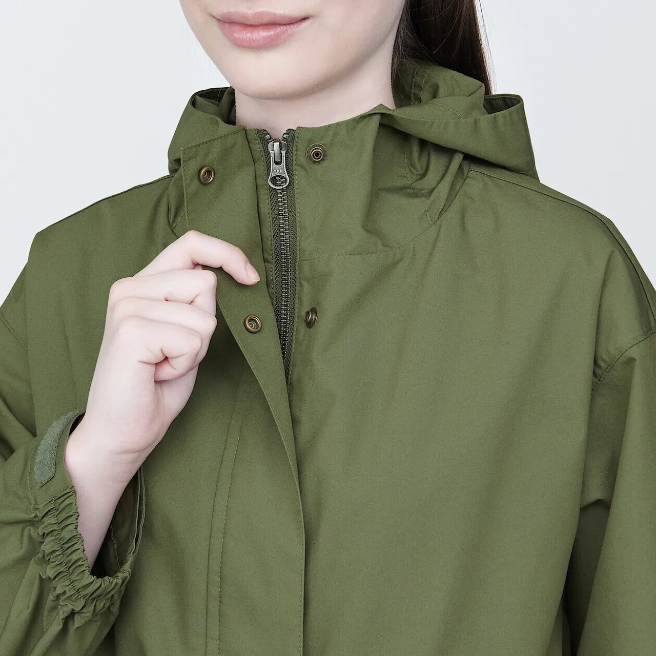 Giacca idrorepellente con cappuccio 24S