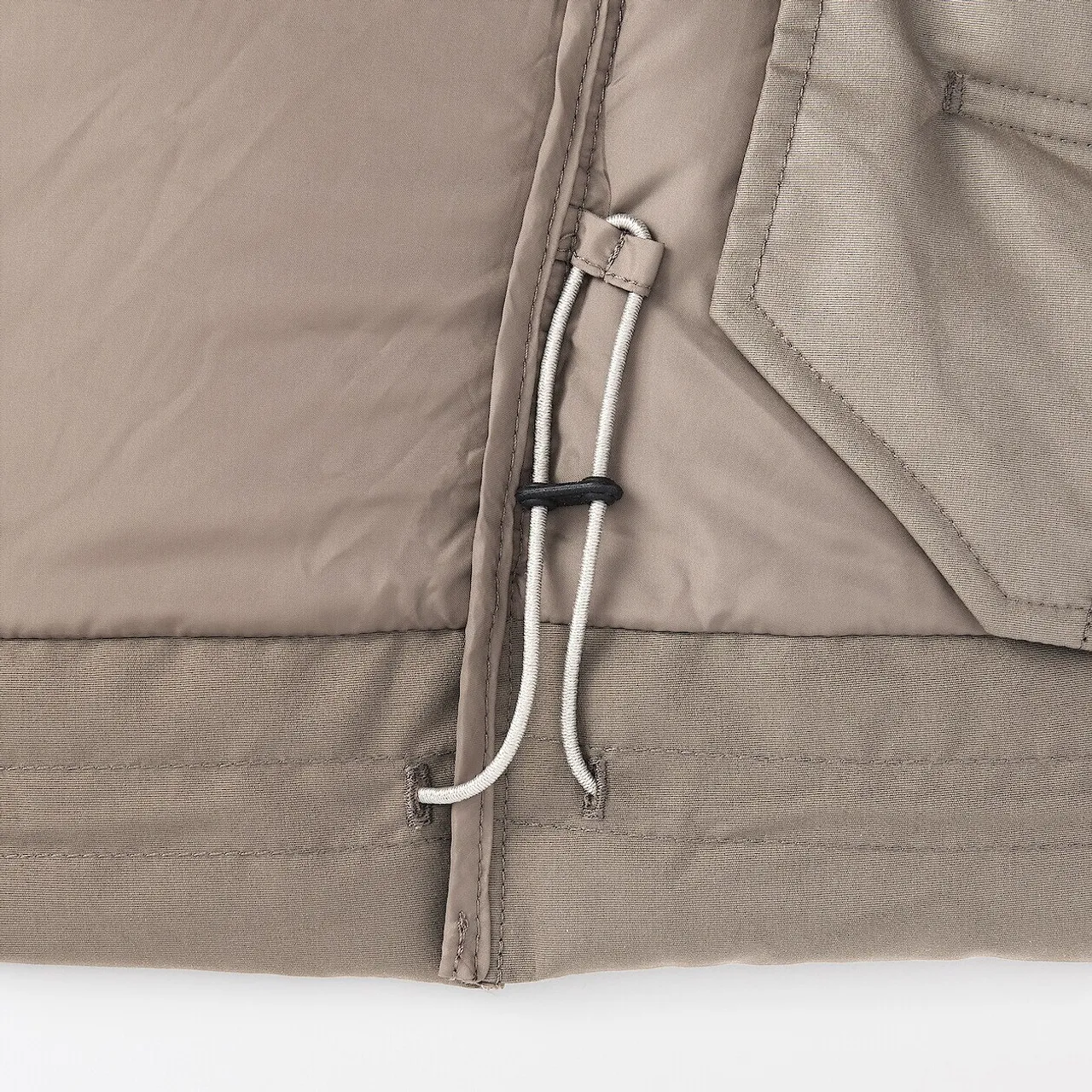 Giacca in piuma d'oca idrorepellente da donna
