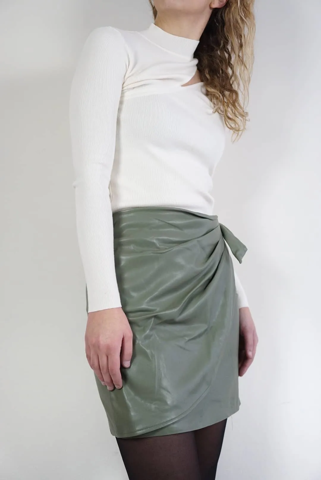 Gonna ecopelle verde drappeggiata | Guess