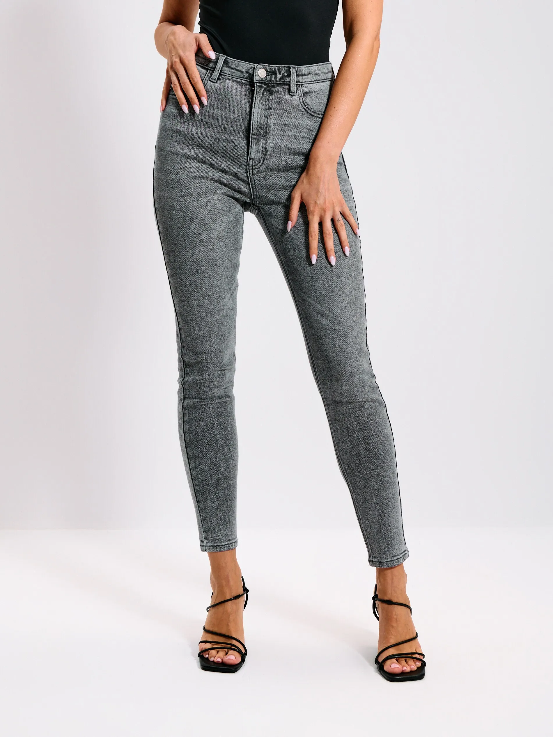 Jeans super skinny a vita alta