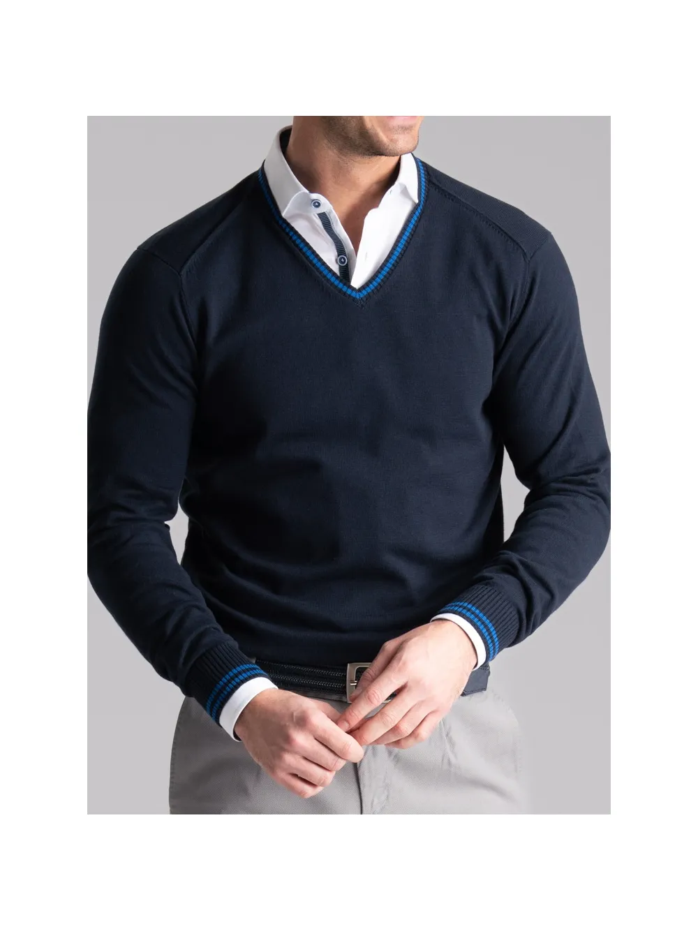 Maglia uomo in cotone scollo a V con contrasti