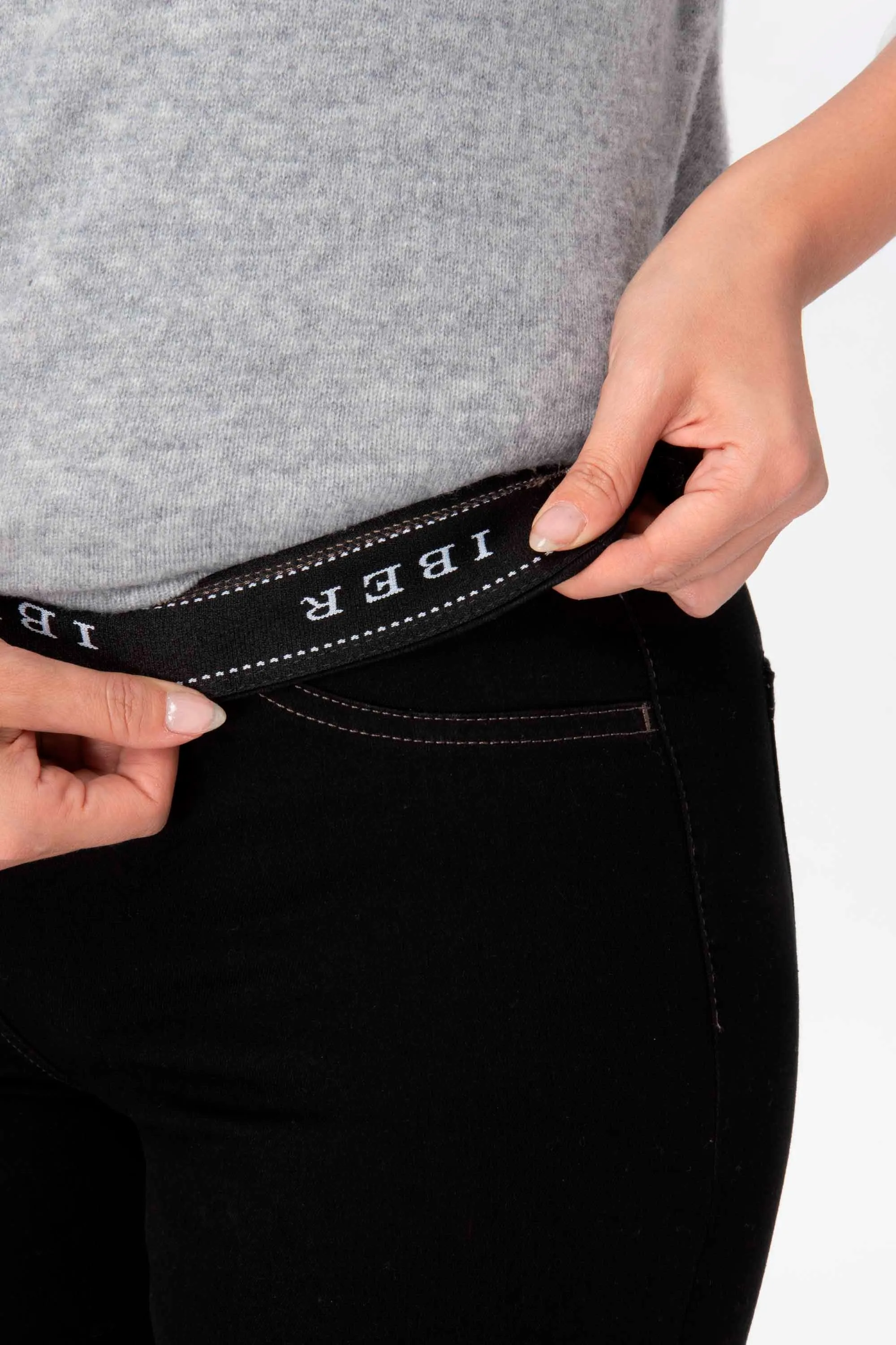Marlena Jeans Nero svasato