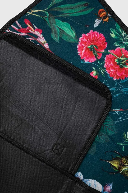 Medicine coperta da picnic