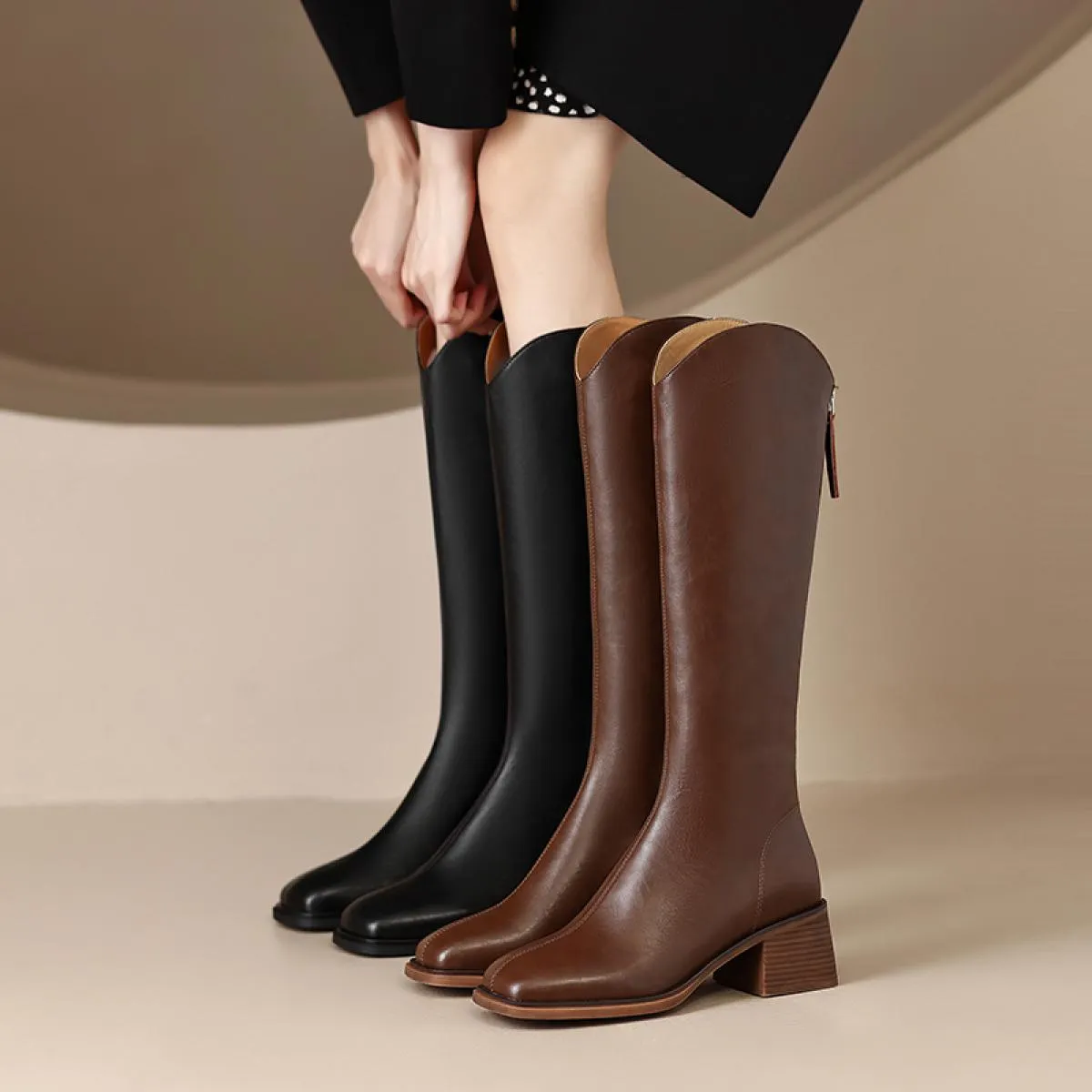 Moda Donna Stivali alti al ginocchio Vera pelle Calda lana Stivali da neve invernali Punta quadrata Tacchi spessi Scarpe casual