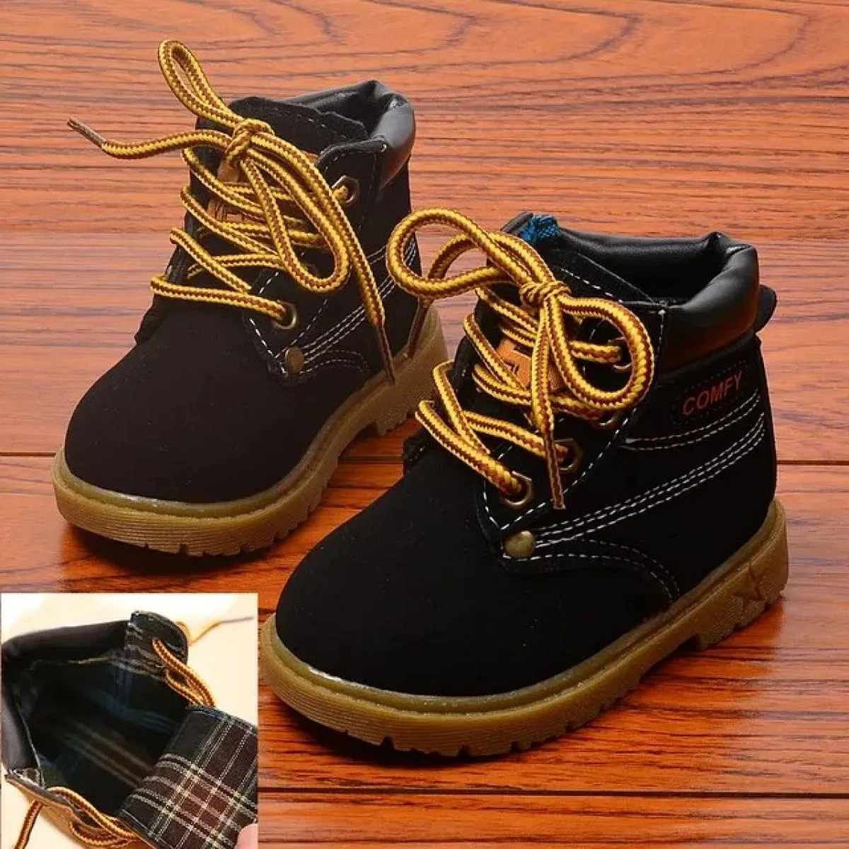 Nuovo 2024 Autunno Inverno Stivali per bambini Scarpe per bambini Bambini Stivali da neve in peluche Ragazzi Ragazze Moda Bambin