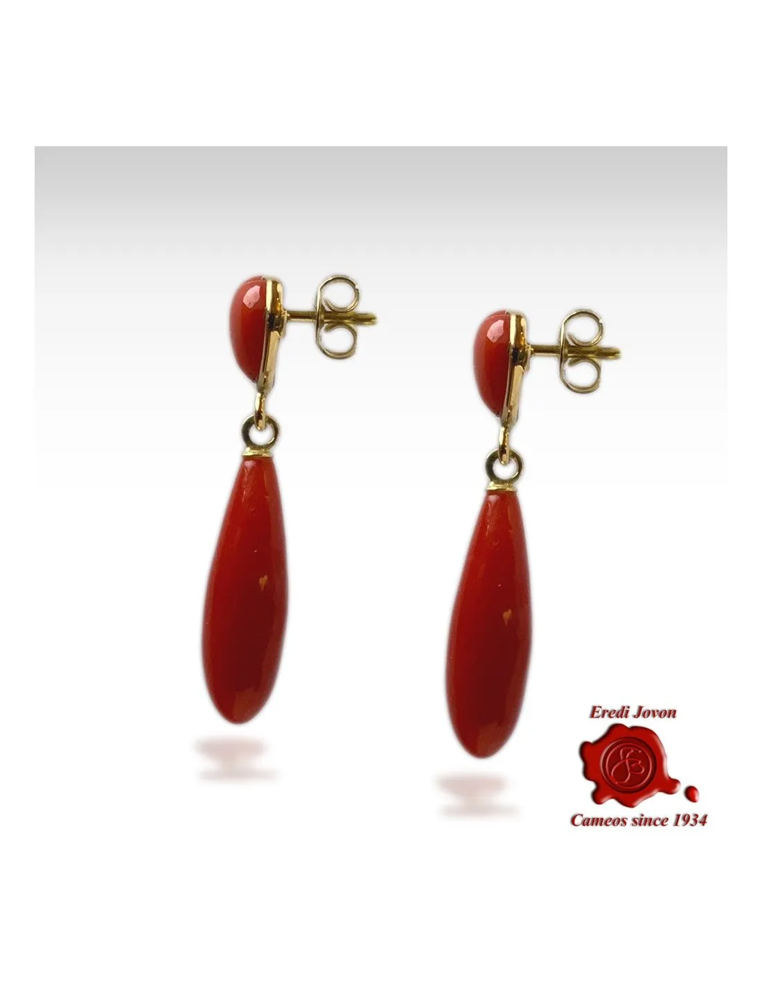Orecchini Pendenti con Cuore in Corallo Rosso