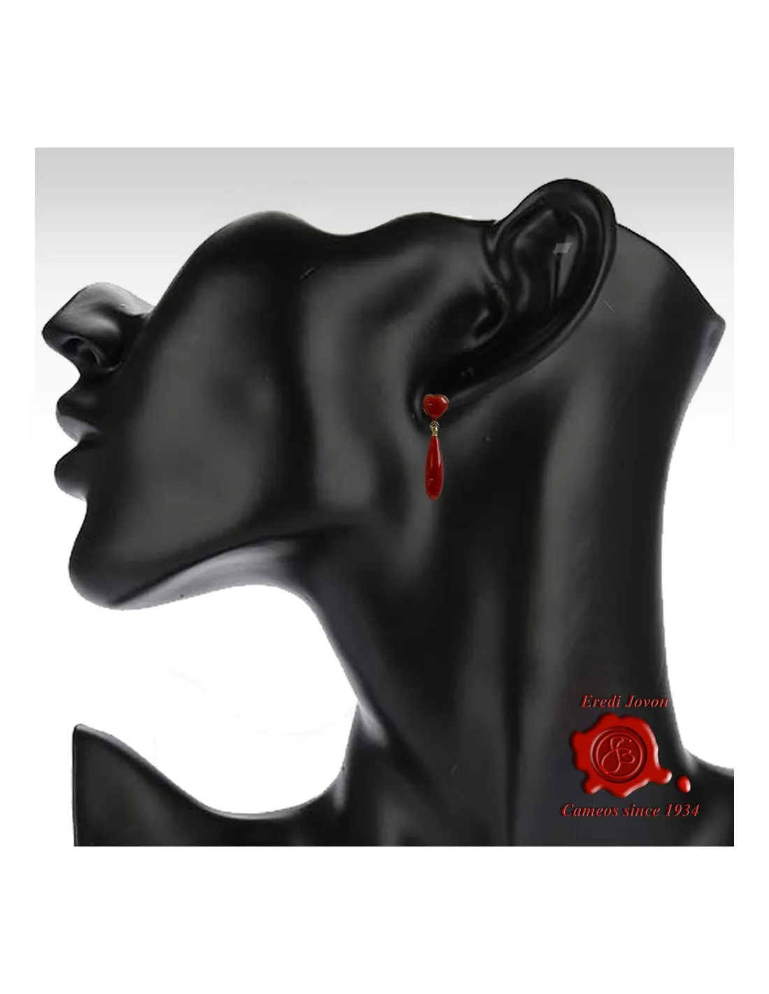 Orecchini Pendenti con Cuore in Corallo Rosso
