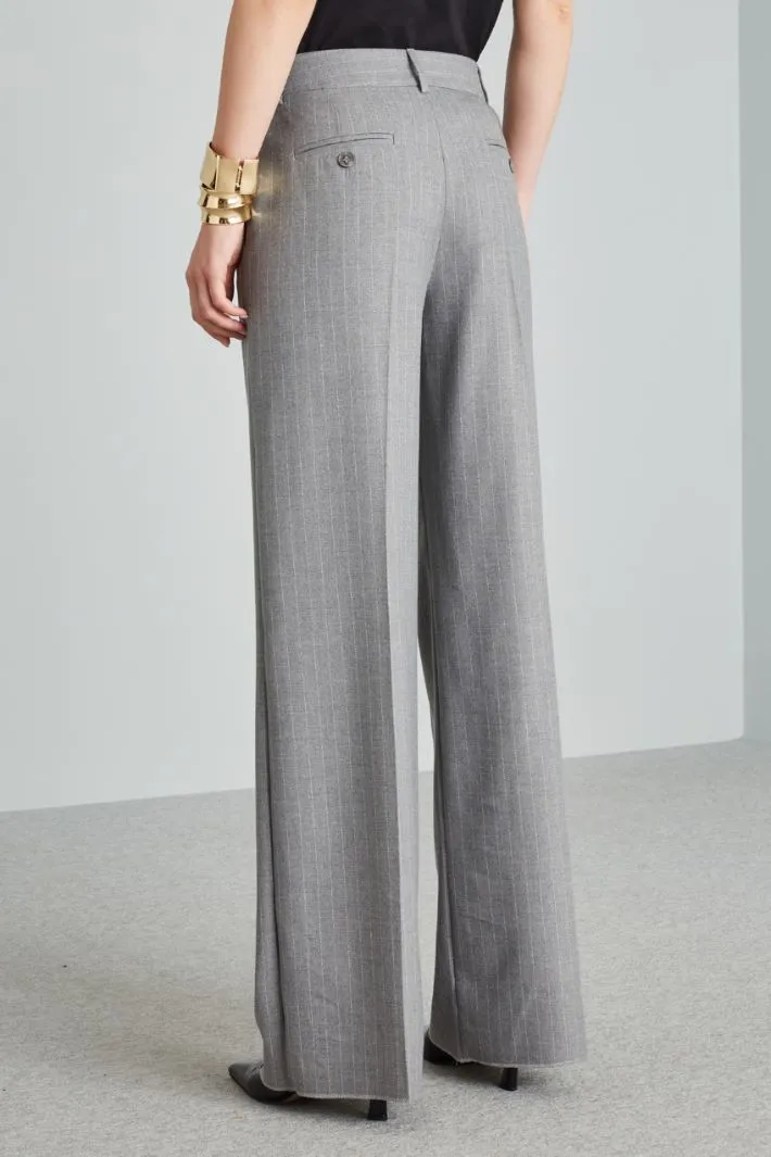 Pantaloni in saglia gessata