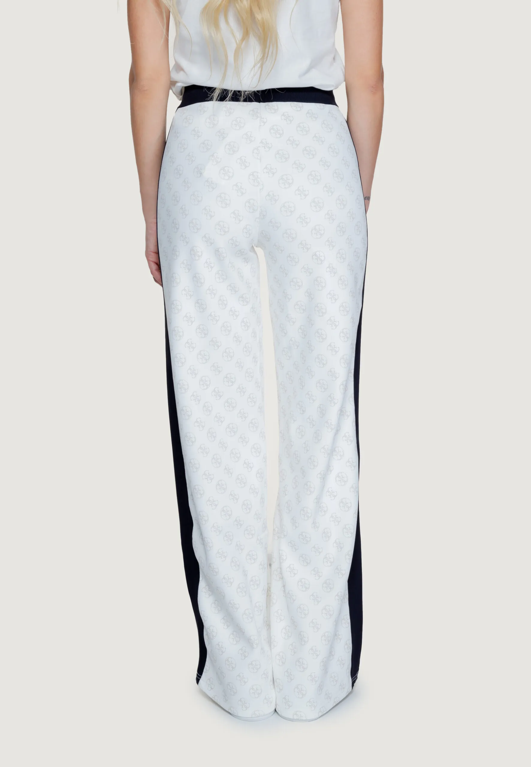 Pantaloni sportivi Guess ELA 4G STRAIGHT LONG Beige