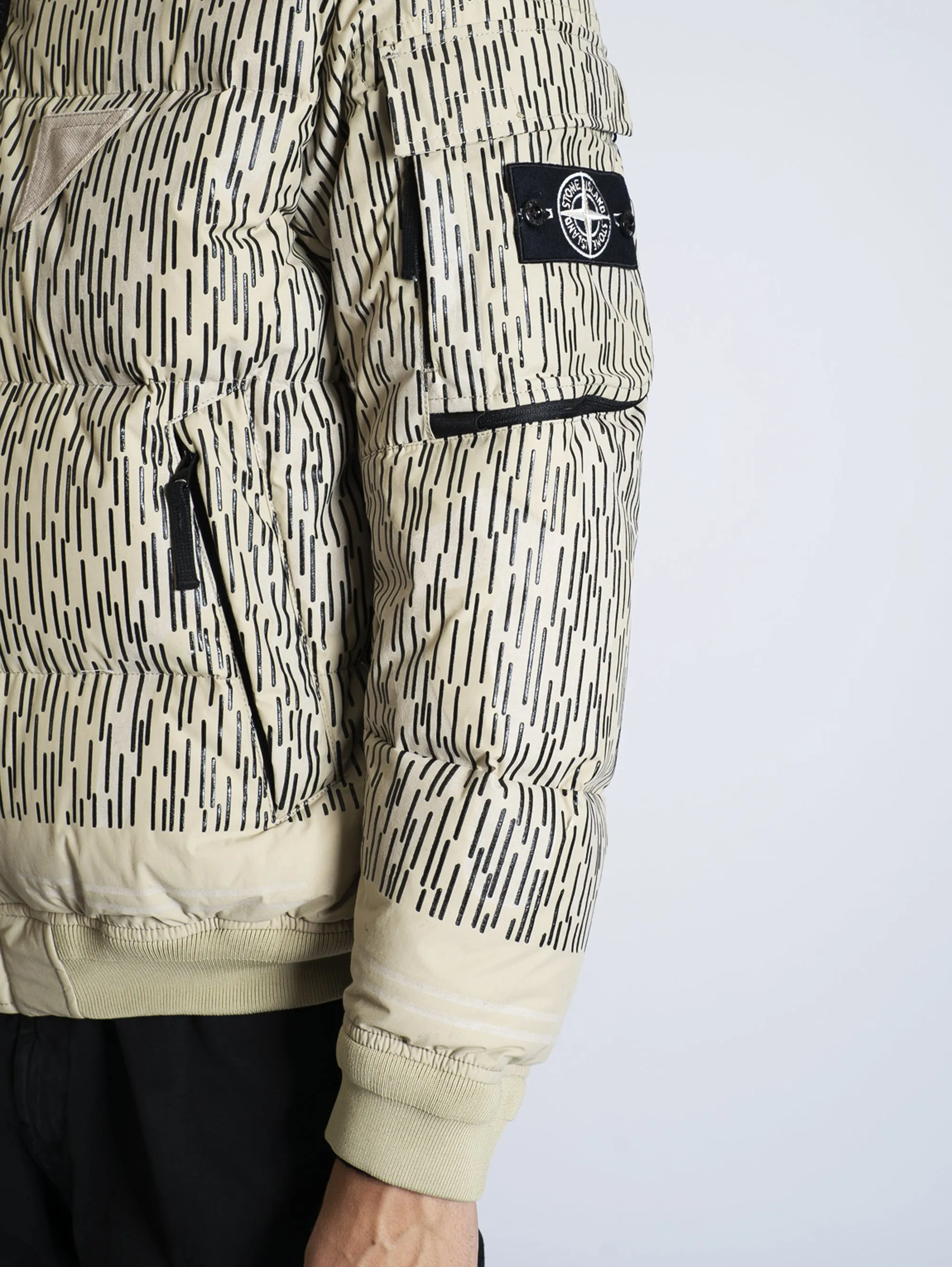 Piumino in Naslan Light Watro Rain Camo Reflective Ecrù