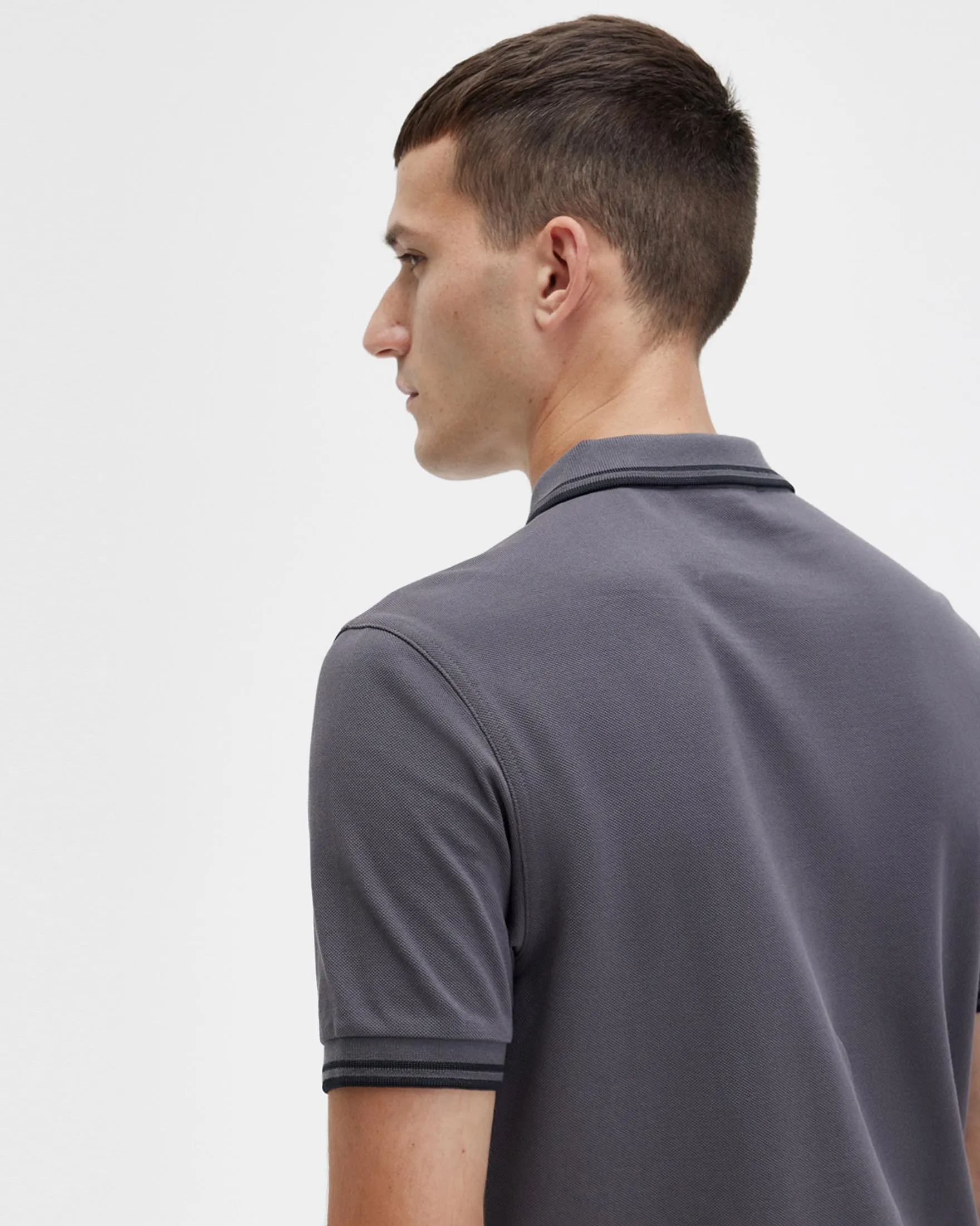 Polo mezza manica antracite con bordino nero