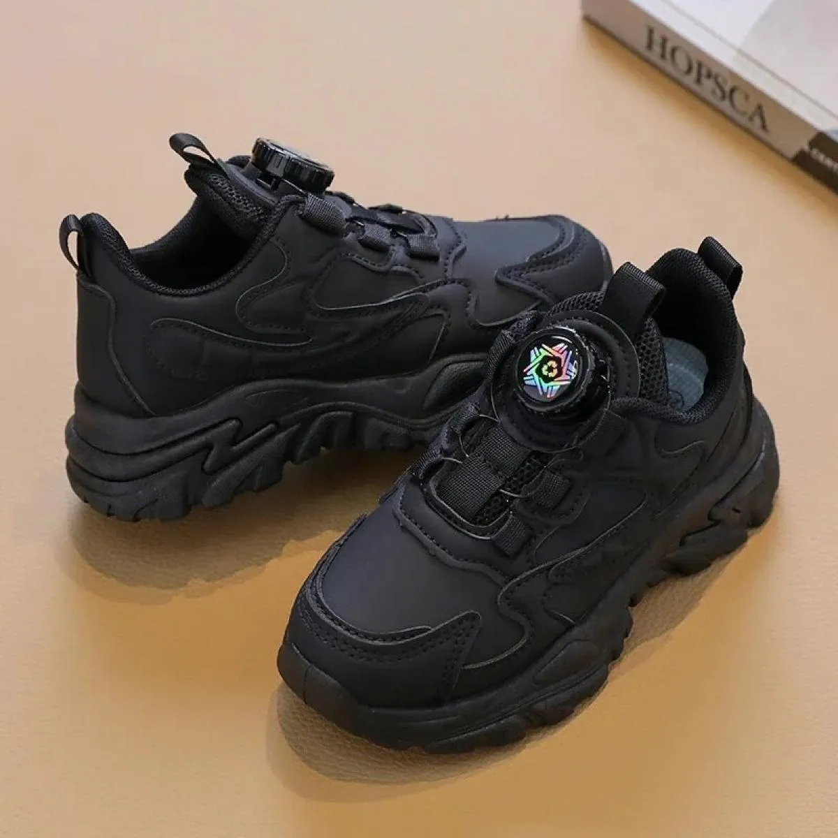 Scarpe da ginnastica Fondo spesso Punta tonda Flessibile per esterni Consigliata Impermeabile Comoda Alla moda Tutte le partite