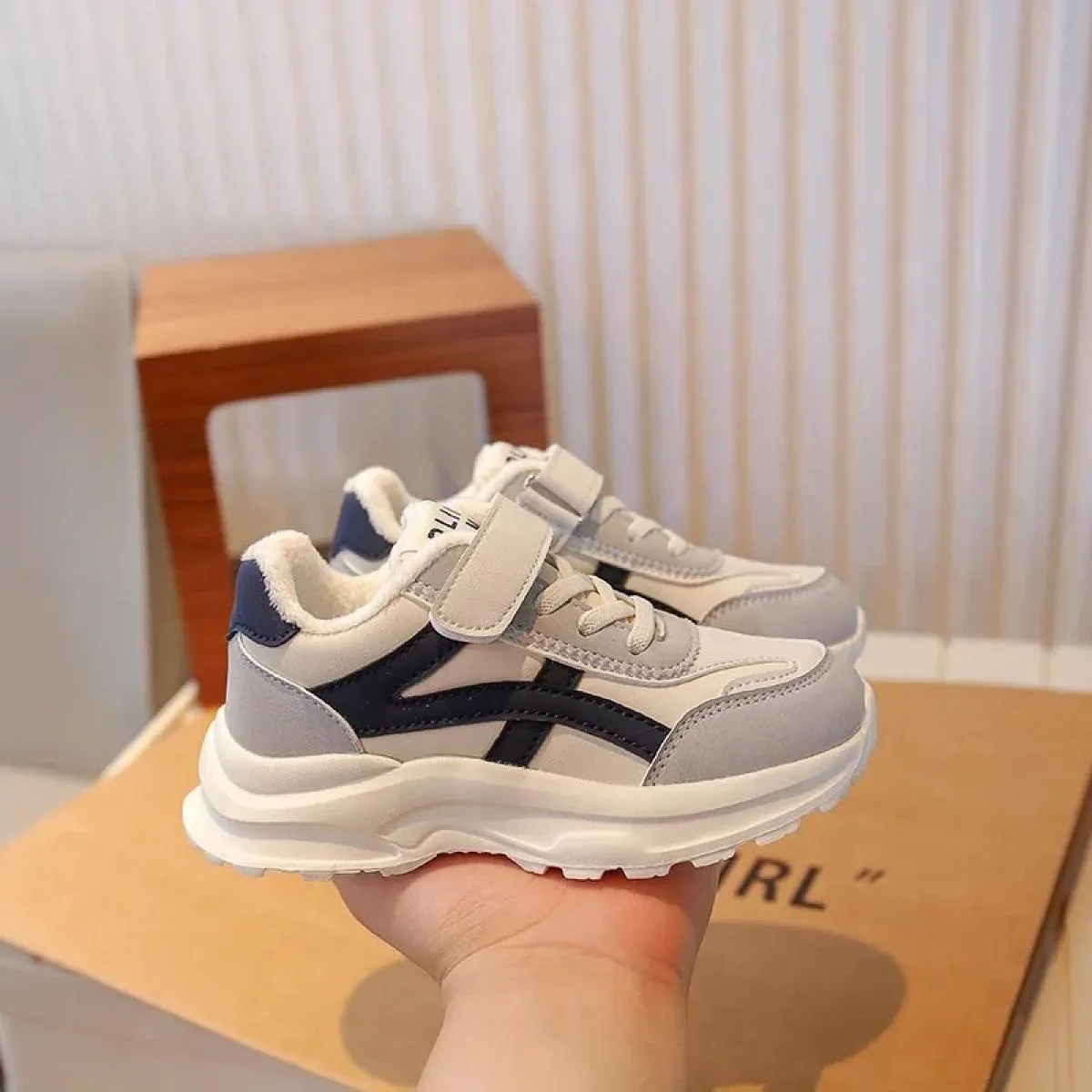 Scarpe da ginnastica per bambini Ragazzo Punta tonda Flessibile per escursioni all'aria aperta Impermeabile Confortevole Alla mo