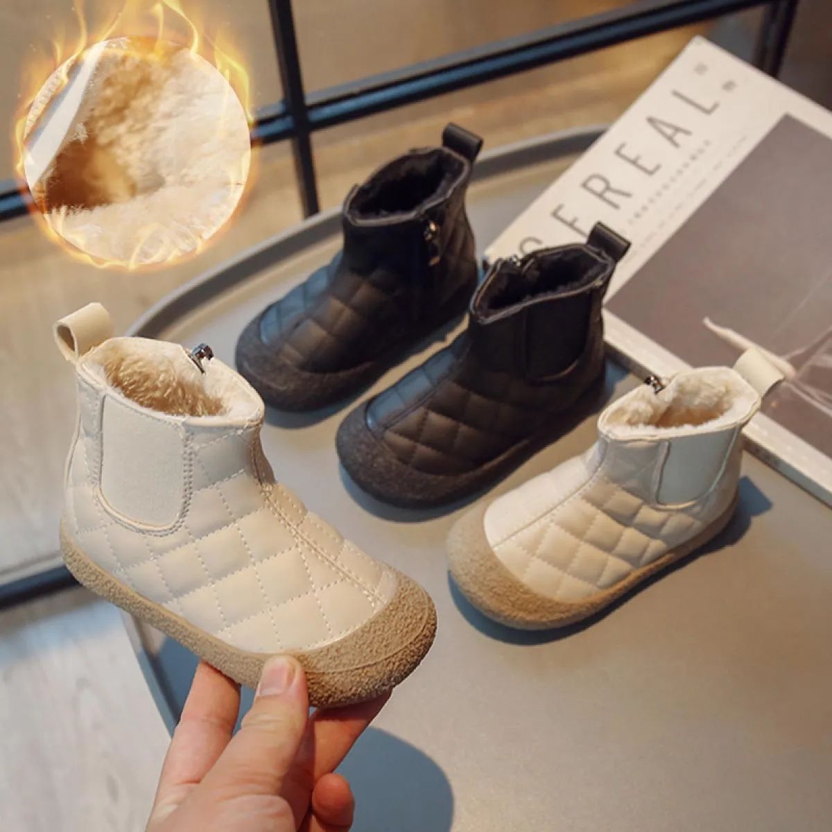 Scarpe invernali alte stile inglese per bambini Stivali eleganti in pelle scozzese per bambini Stivali da neve per ragazzi caldi