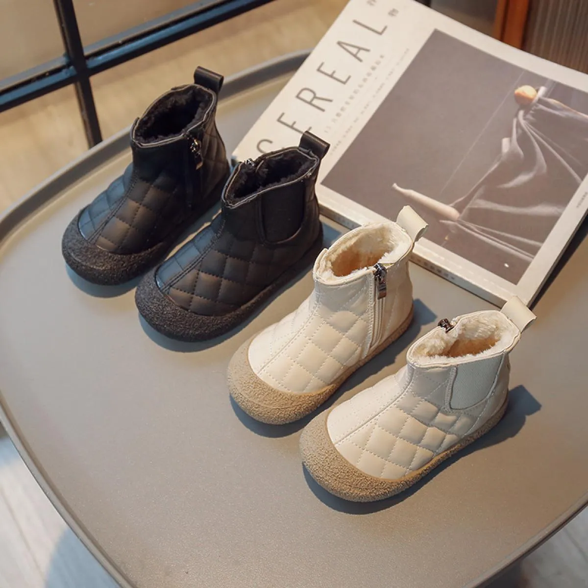 Scarpe invernali alte stile inglese per bambini Stivali eleganti in pelle scozzese per bambini Stivali da neve per ragazzi caldi
