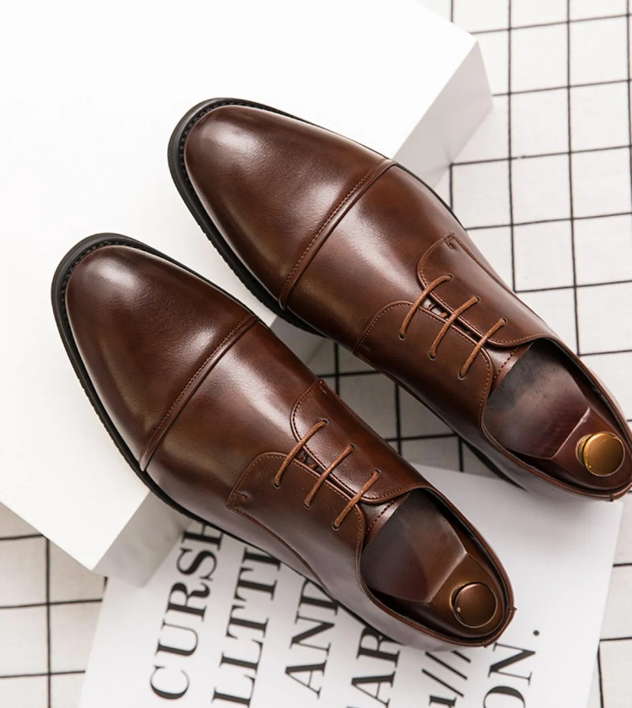 Scarpe Oxford in pelle casual da uomo primavera autunno Abito da lavoro in stile britannico Moda uomo Comodo ufficio con lacci S