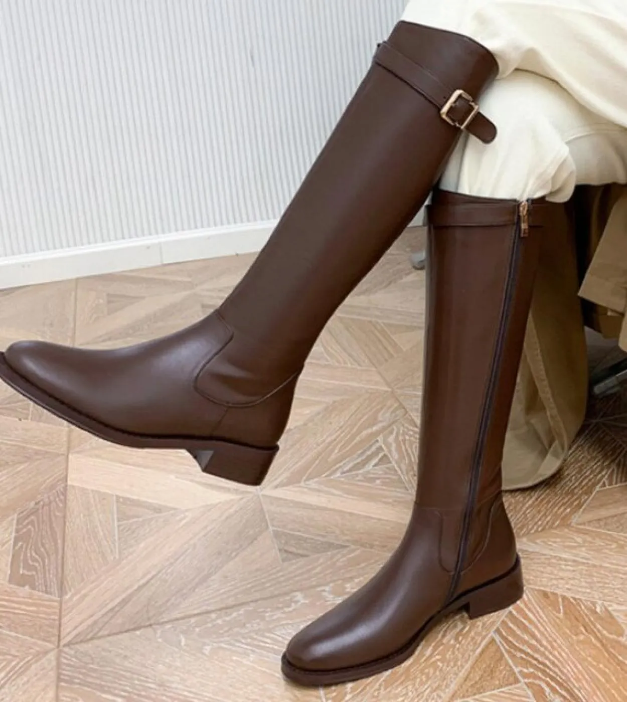 Stivali al ginocchio da donna Stivali caldi classici Nuova cerniera laterale Stivali con tacco spesso Stivali da cavaliere autun
