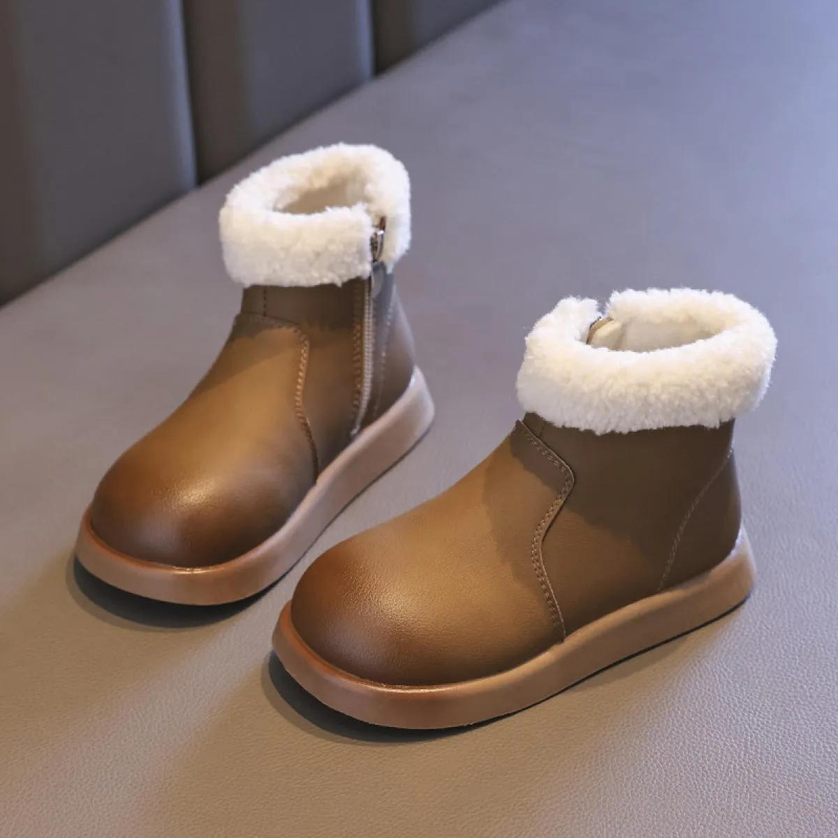 Stivali da neve per bambini Ragazze tacco piatto Stivale a metà polpaccio Calzature invernali Stivali Designer di lusso Punta to