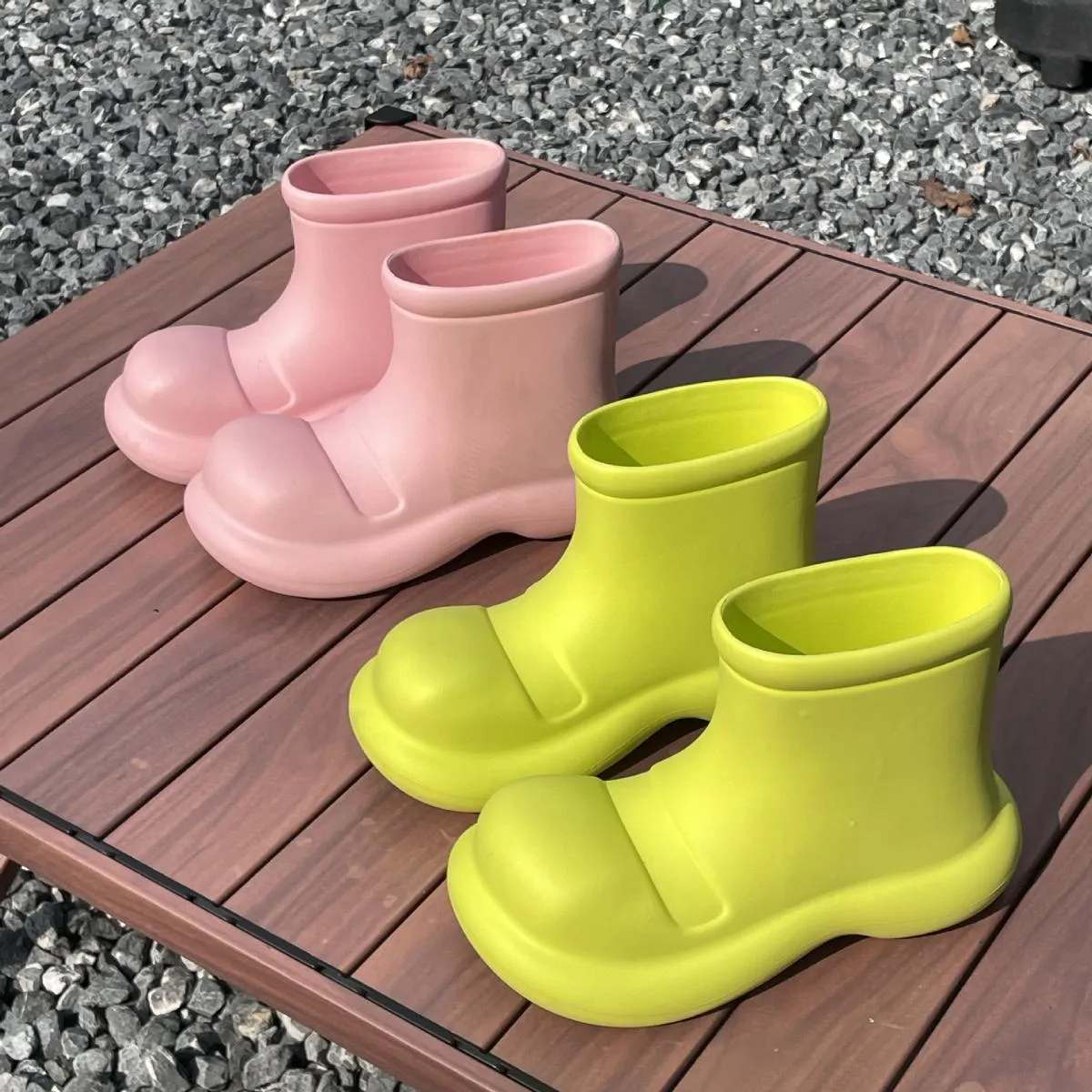 Stivali da pioggia da donna Stivali da pioggia con plateau Scarpe da acqua impermeabili e robuste leggere Stivali da acqua corti