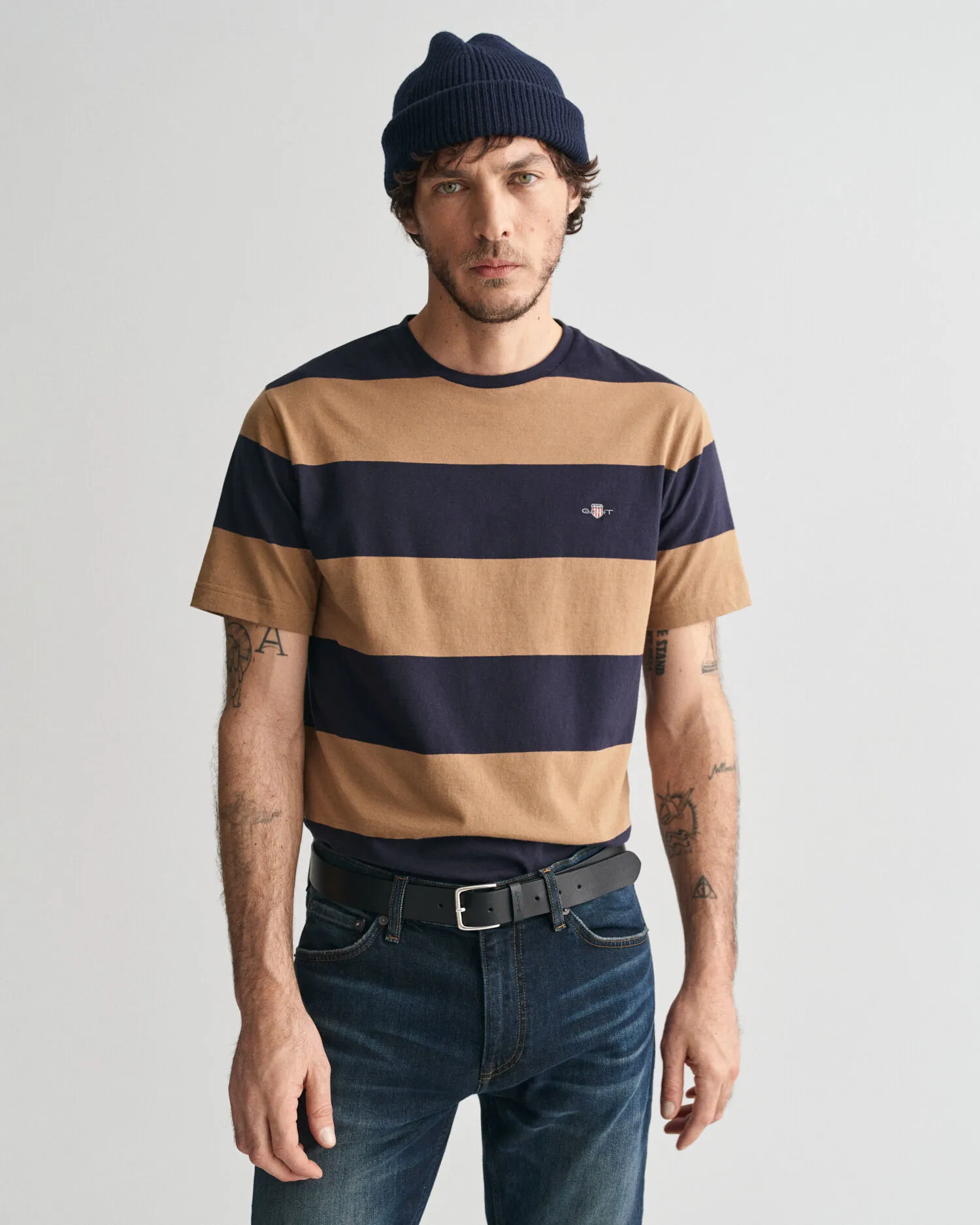 T-shirt a righe larghe    