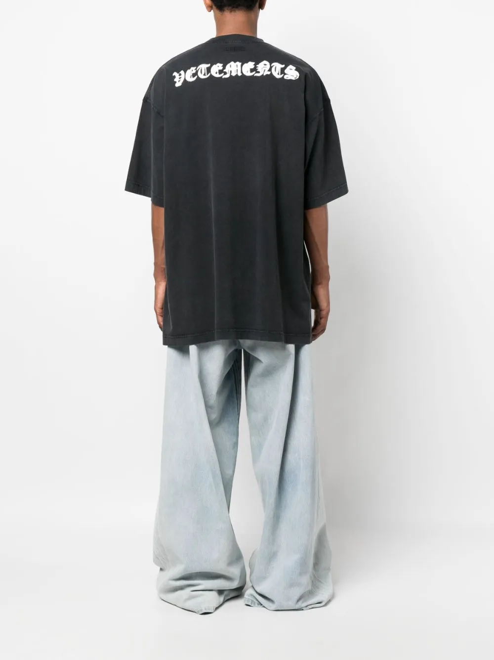 t-shirt anarchy nera