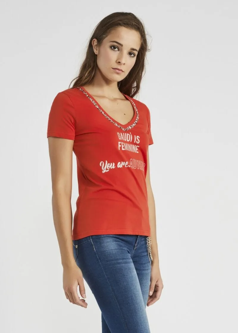 T-shirt con scollo a V