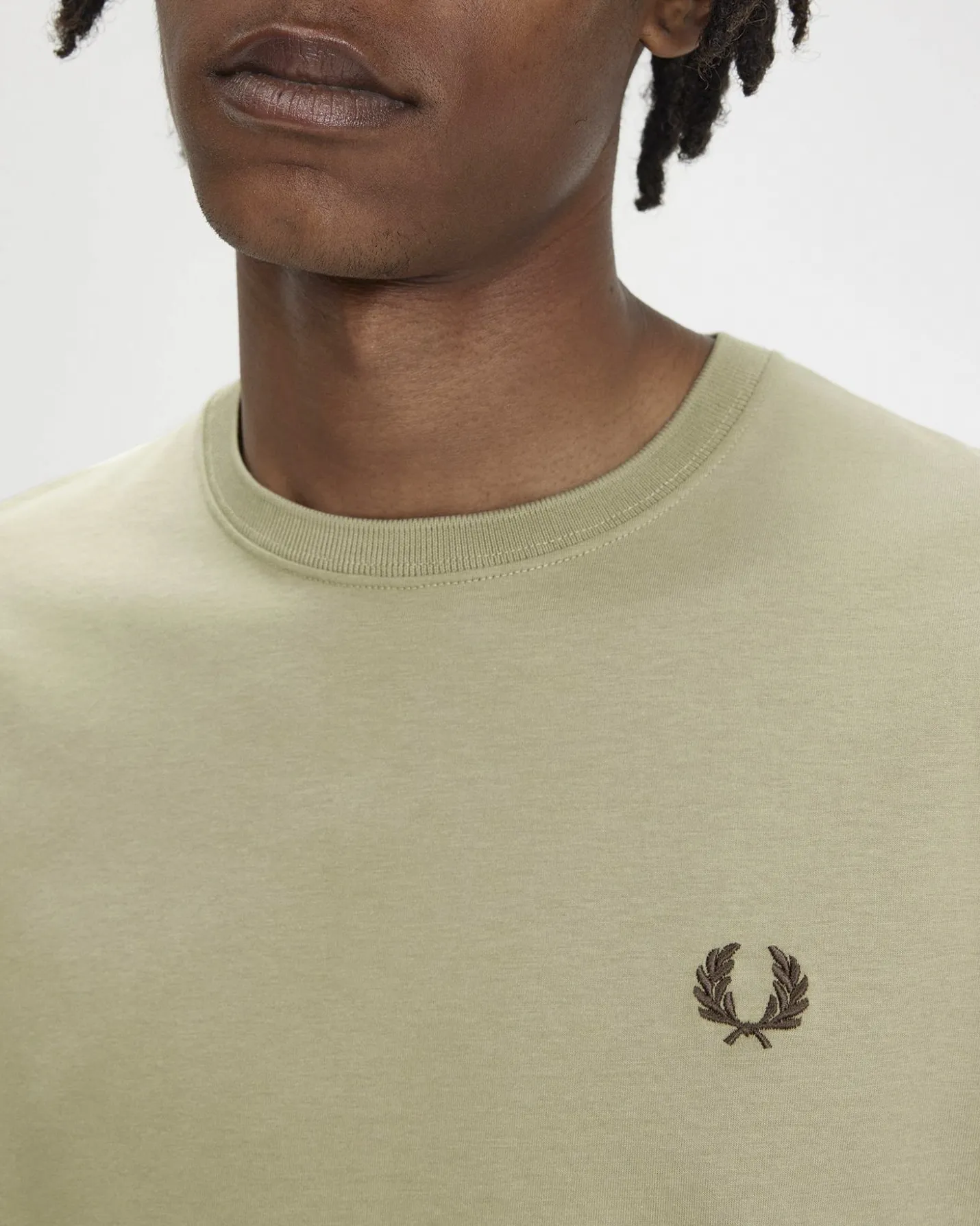 T-shirt kaki mezza manica tinta unita