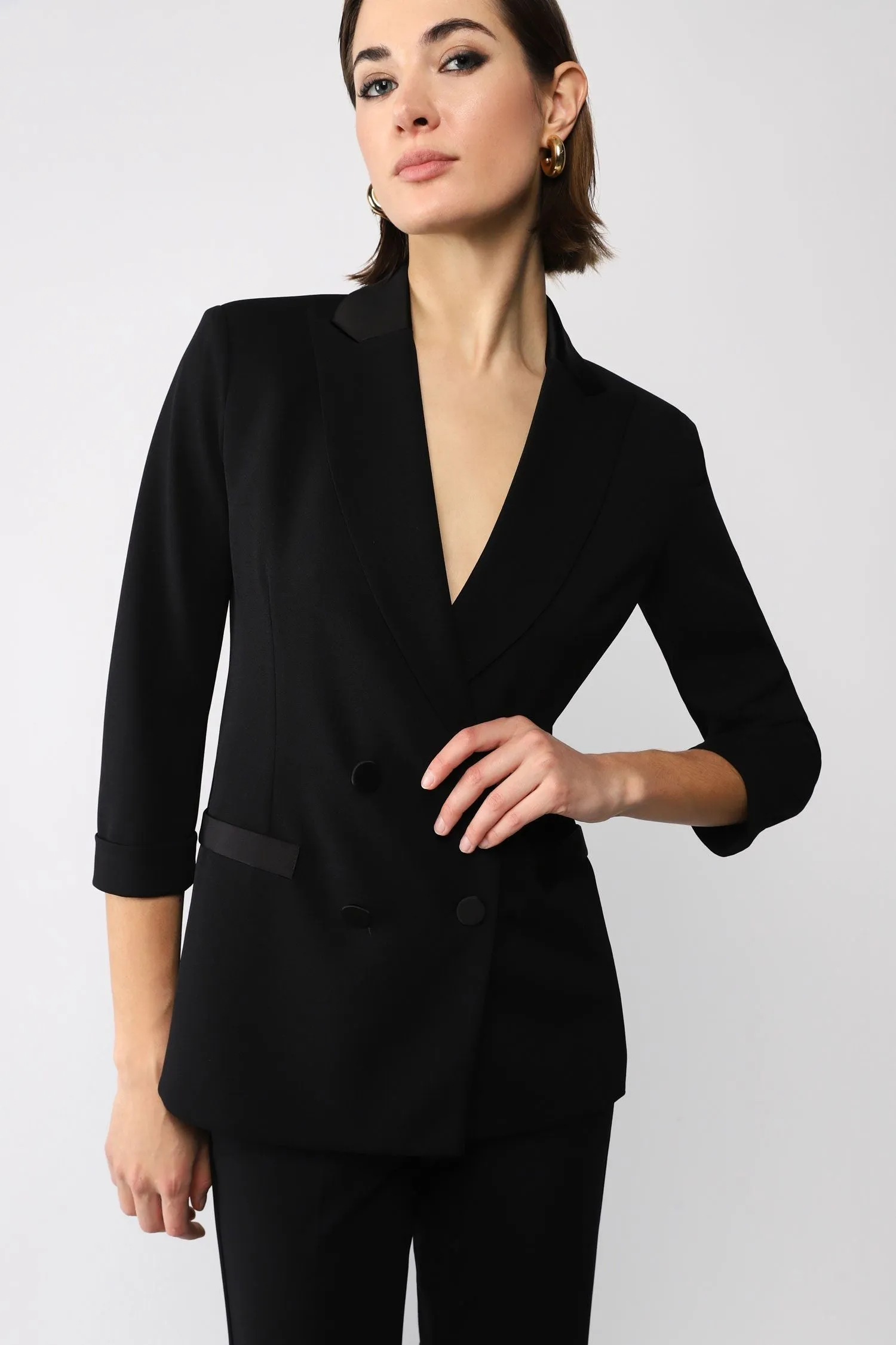 Tailleur giacca doppiopetto monocolour con rever a lancia e pantalone flare IMPERIAL