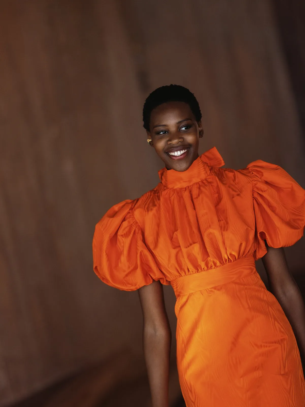 VESTITO ARANCIO COLLO ALTO JACQUARD MUARÉ