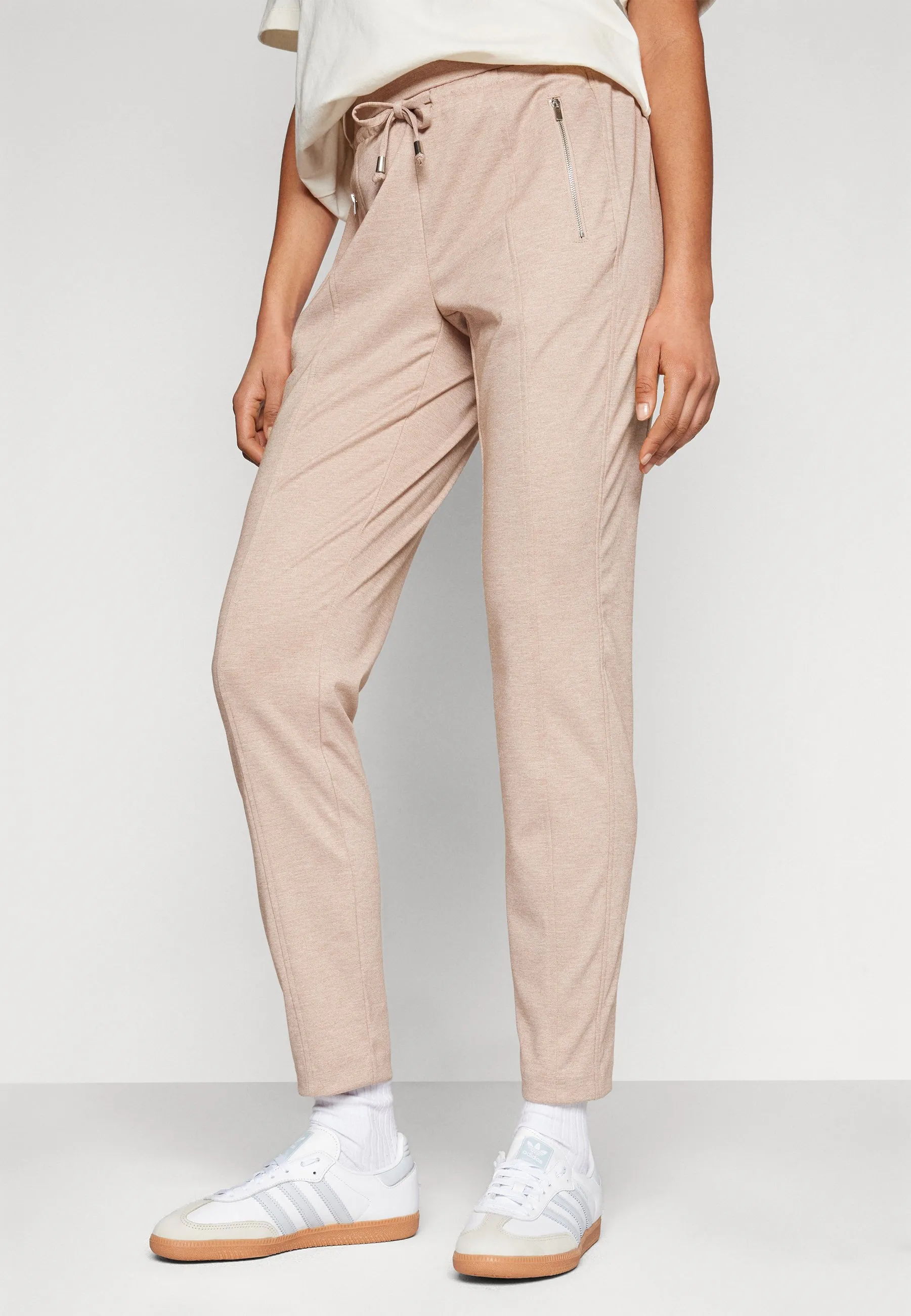 VMMELANIE TAPERED ZIP PANT - Pantaloni sportivi