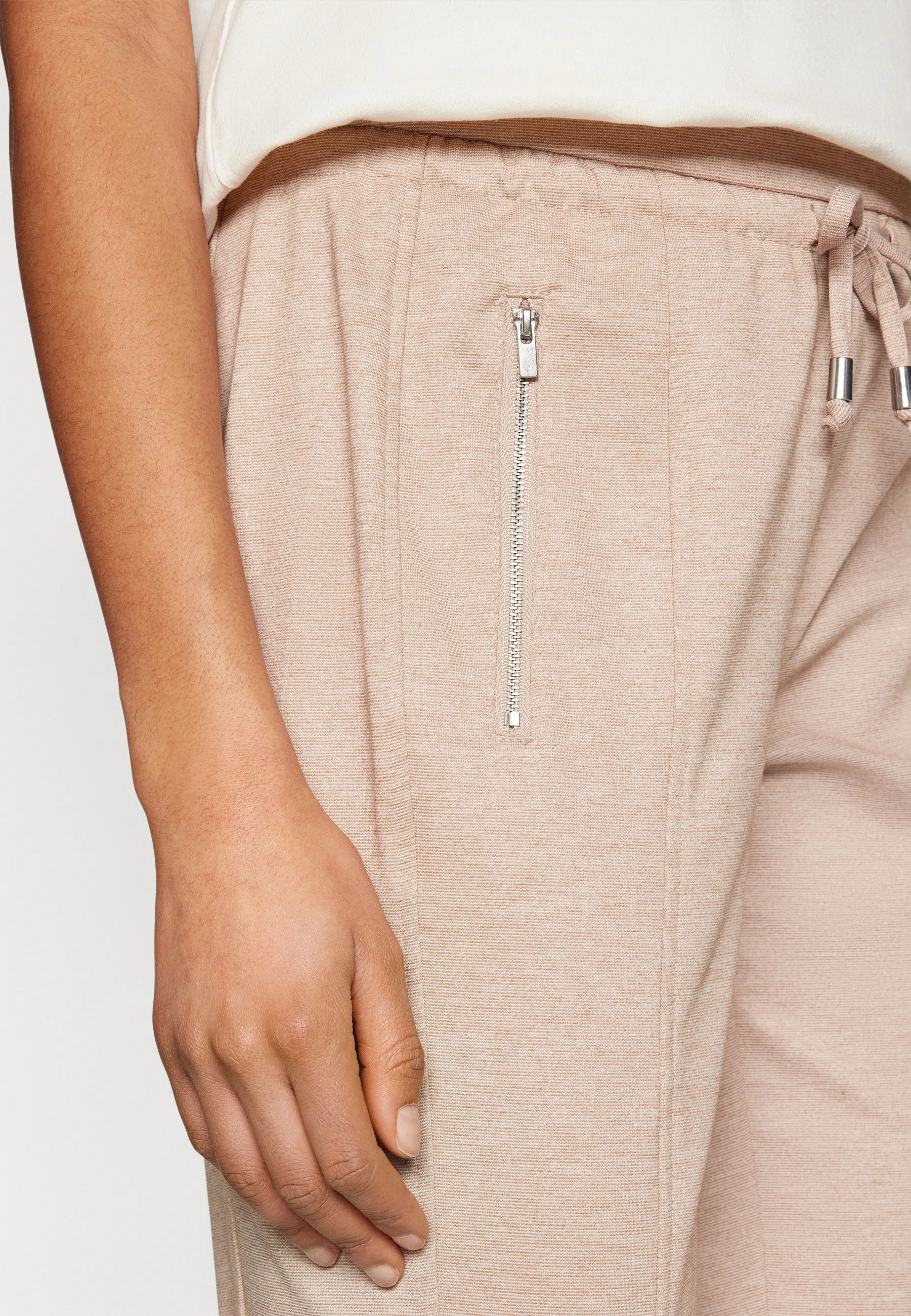 VMMELANIE TAPERED ZIP PANT - Pantaloni sportivi