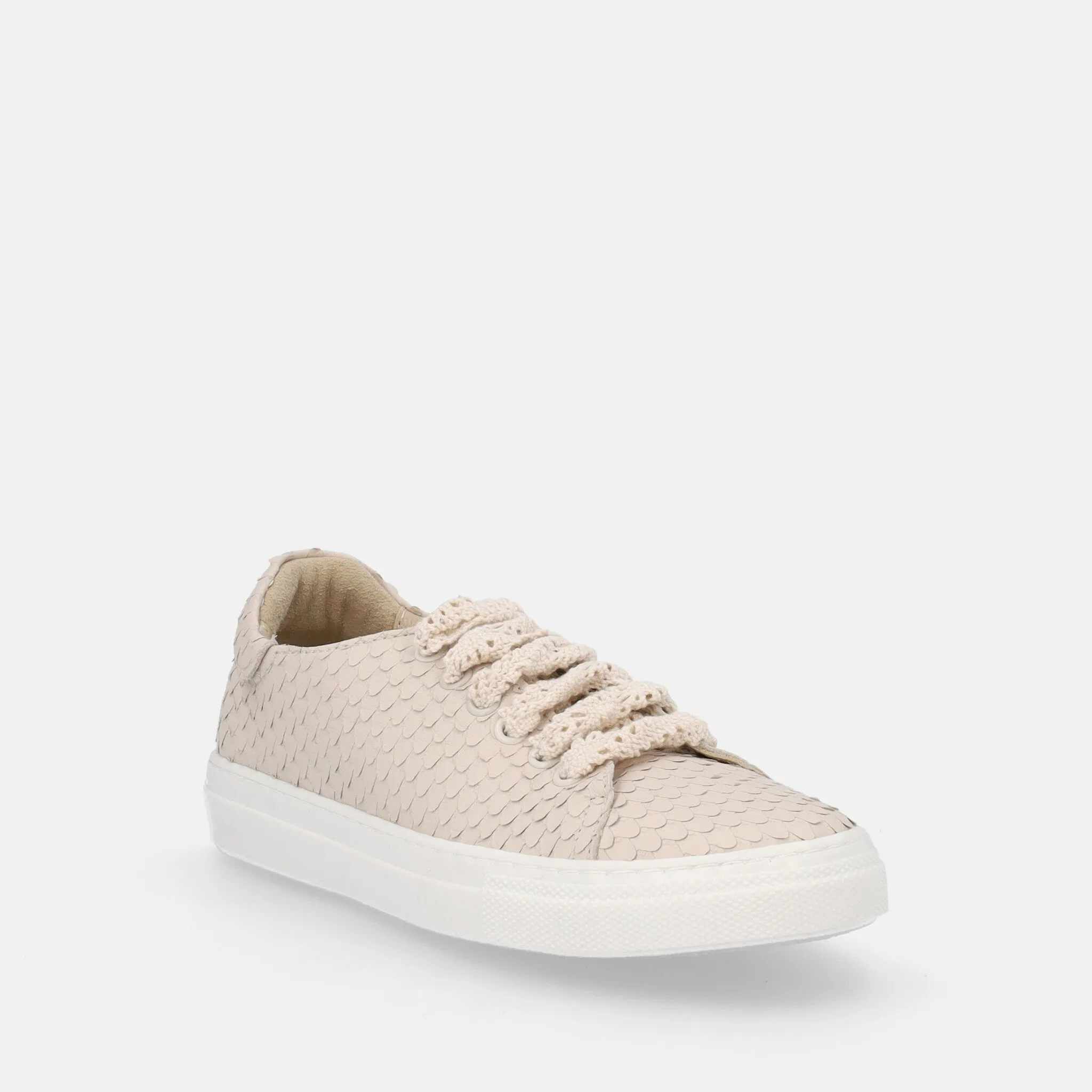 WAVVE Sneakers