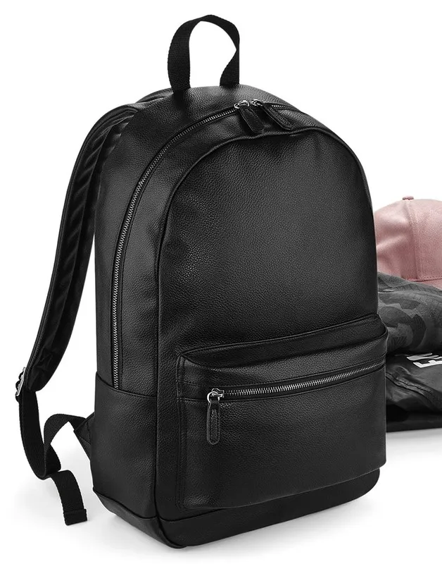 Zaino in similpelle alla moda